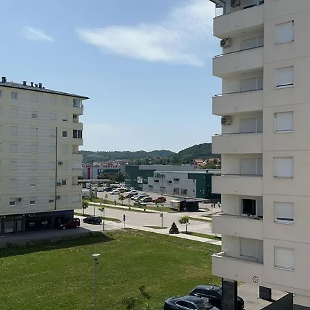 Apartman Mia *
